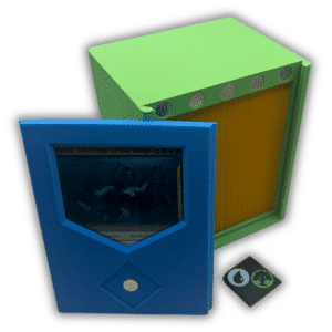Top Loader CommandView commander deckbox display with components